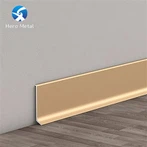 Perfil de rodapié de aluminio
